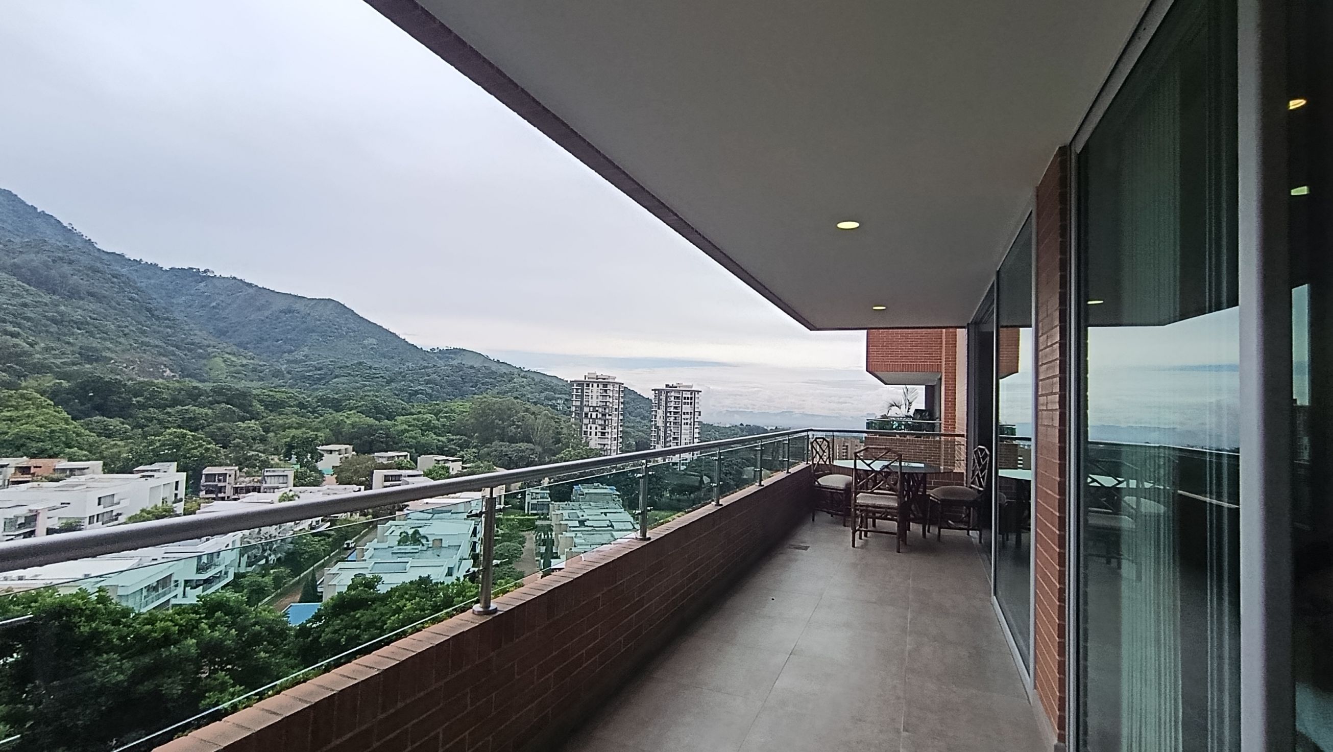 Apartamento en venta Tolima Ibagué Caminos Del Vergel 242 m2 Habitaciones 3 Baños 4 Garajes 0 Precio $1500000000