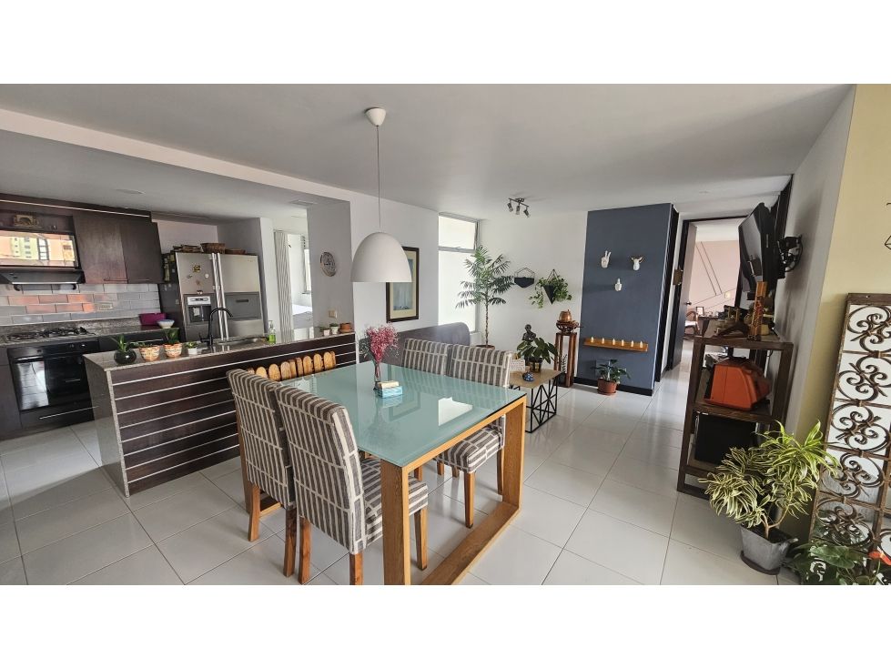 Apartamento en venta Antioquia Medellín Asomadera No2 92 m2 Habitaciones 3 Baños 2 Garajes 2 Precio $665000000
