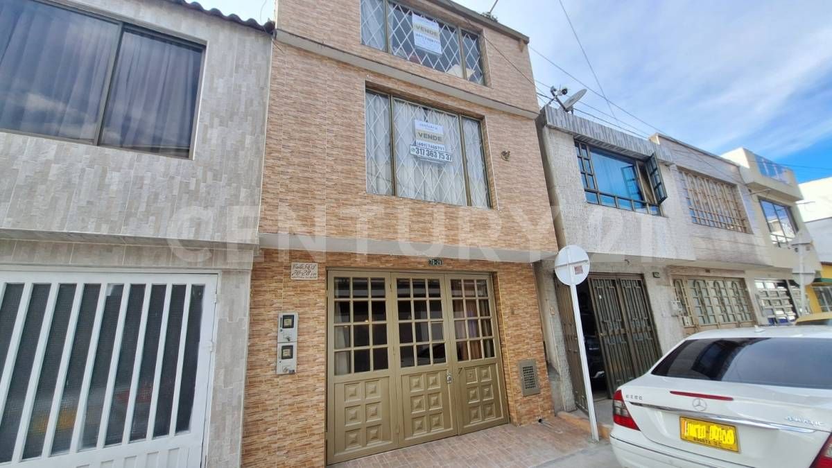 Casa en venta Cundinamarca Bogotá Villa Del Rio 135 m2 Habitaciones 4 Baños 2 Garajes 1 Precio $440000000
