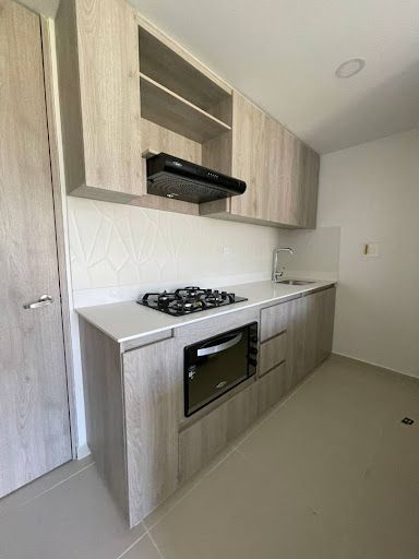 Apartamento en arriendo Antioquia Itagüí Zona Industrial 1 70 m2 Habitaciones 3 Baños 2 Garajes 1 Precio $3200000
