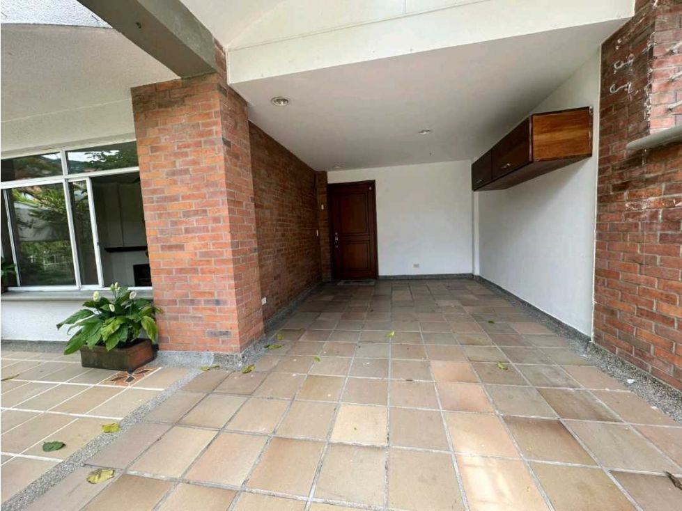 Casa en arriendo Antioquia Envigado La Inmaculada 200 m2 Habitaciones 4 Baños 4 Garajes 1 Precio $6000000