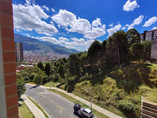 Apartamento en arriendo Antioquia Bello Urbanización Villa De Occidente 60 m2 Habitaciones 3 Baños 2 Garajes 0 Precio $2000000