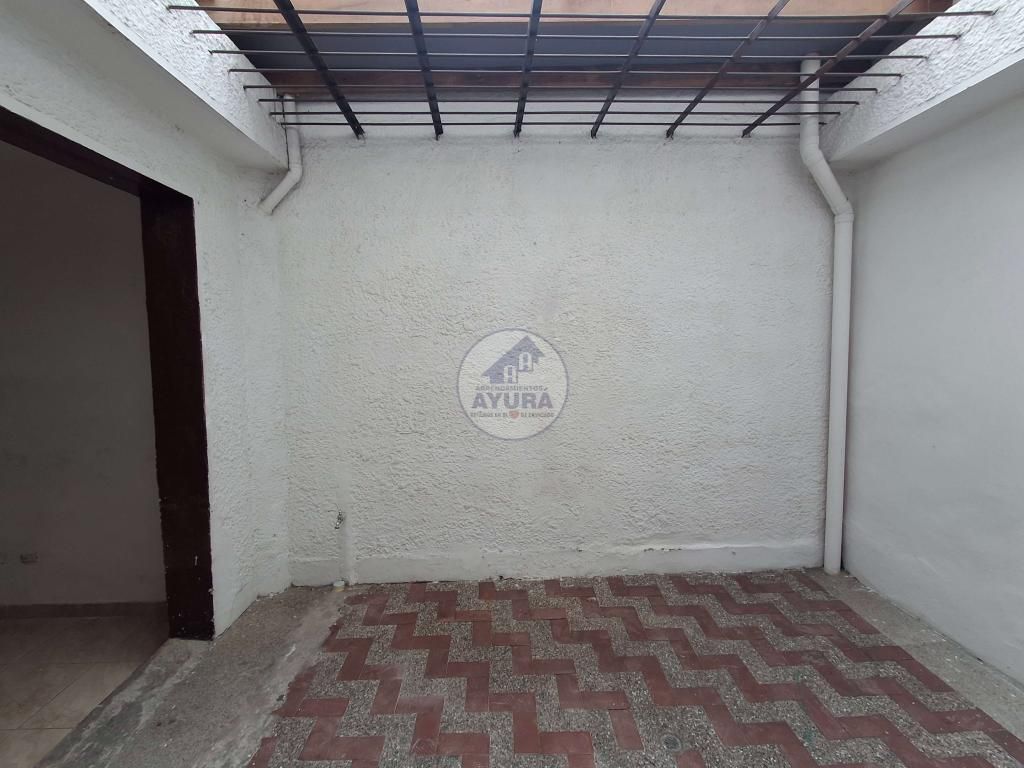 Casa en arriendo Antioquia Envigado La Mesa 98 m2 Habitaciones 2 Baños 1 Garajes 1 Precio $2600000