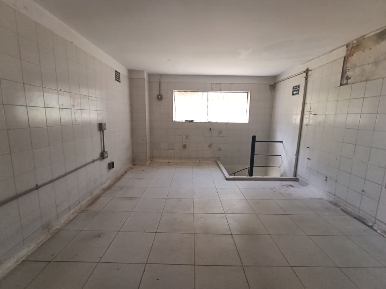 Local en arriendo Antioquia Medellín Los Naranjos 40 m2 Habitaciones 0 Baños 0 Garajes 0 Precio $7906520