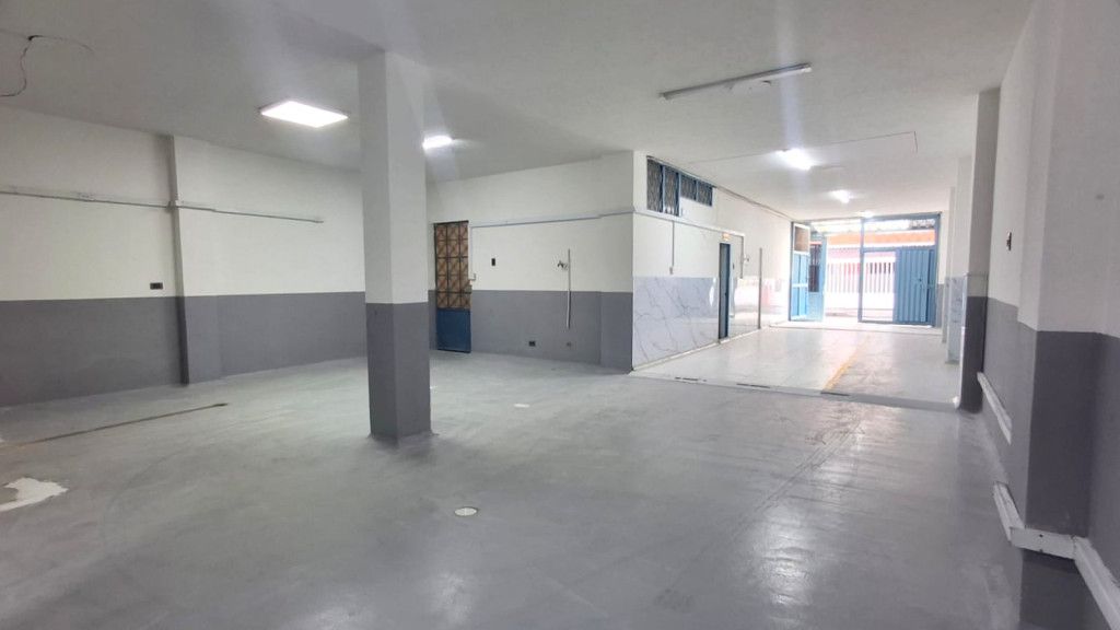 Bodega en arriendo Cundinamarca Bogotá El Laurel 100 m2 Habitaciones 0 Baños 1 Garajes 0 Precio $4300000