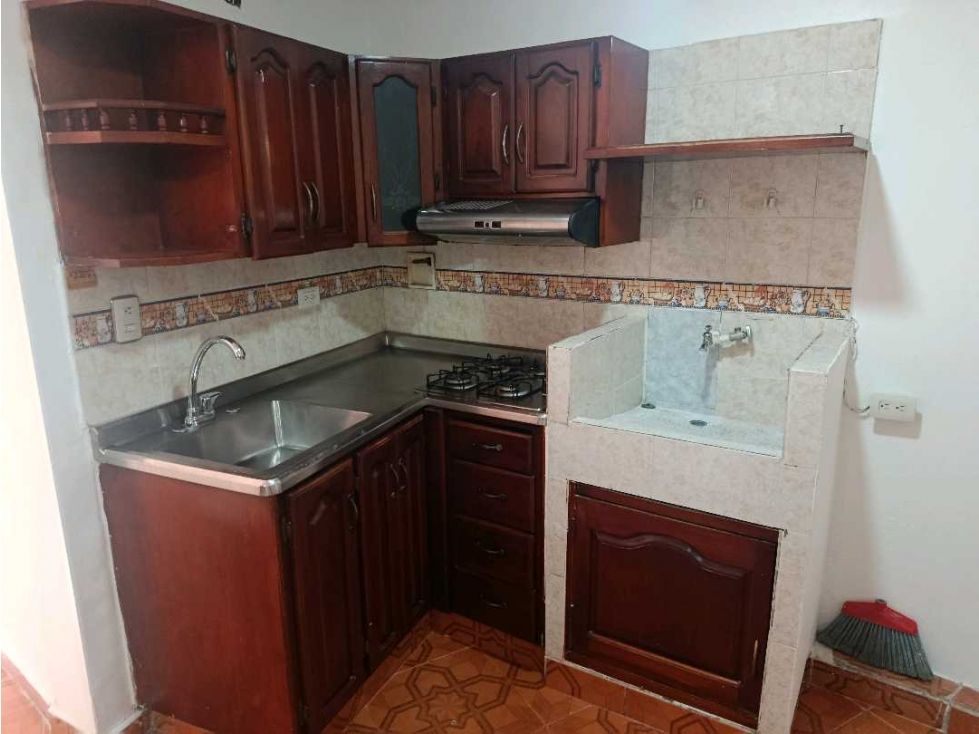 Apartaestudio en arriendo Antioquia Envigado La Mina 40 m2 Habitaciones 1 Baños 1 Garajes 0 Precio $1200000