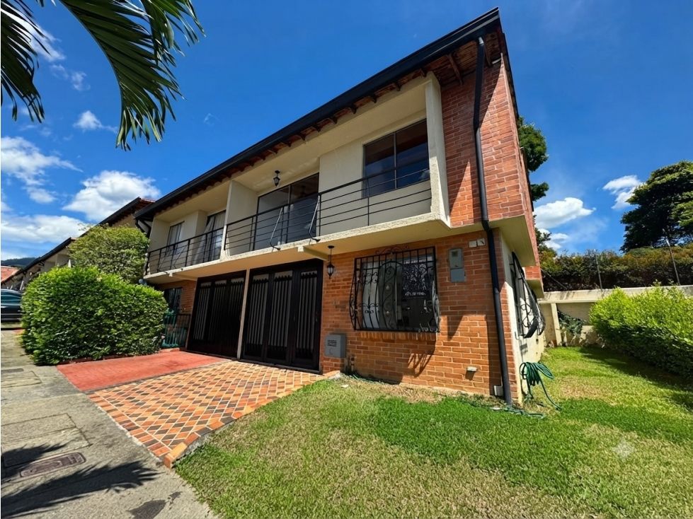 Casa en arriendo Antioquia La Estrella Ub Bavaria 240 m2 Habitaciones 4 Baños 3 Garajes 1 Precio $5700000