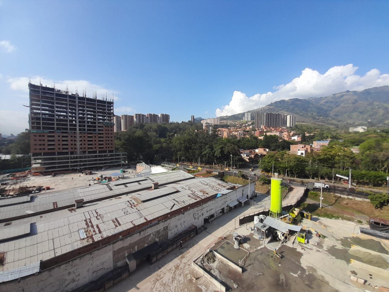 Apartamento en arriendo Antioquia Bello Zona Industrial 1 61 m2 Habitaciones 3 Baños 2 Garajes 0 Precio $2300000