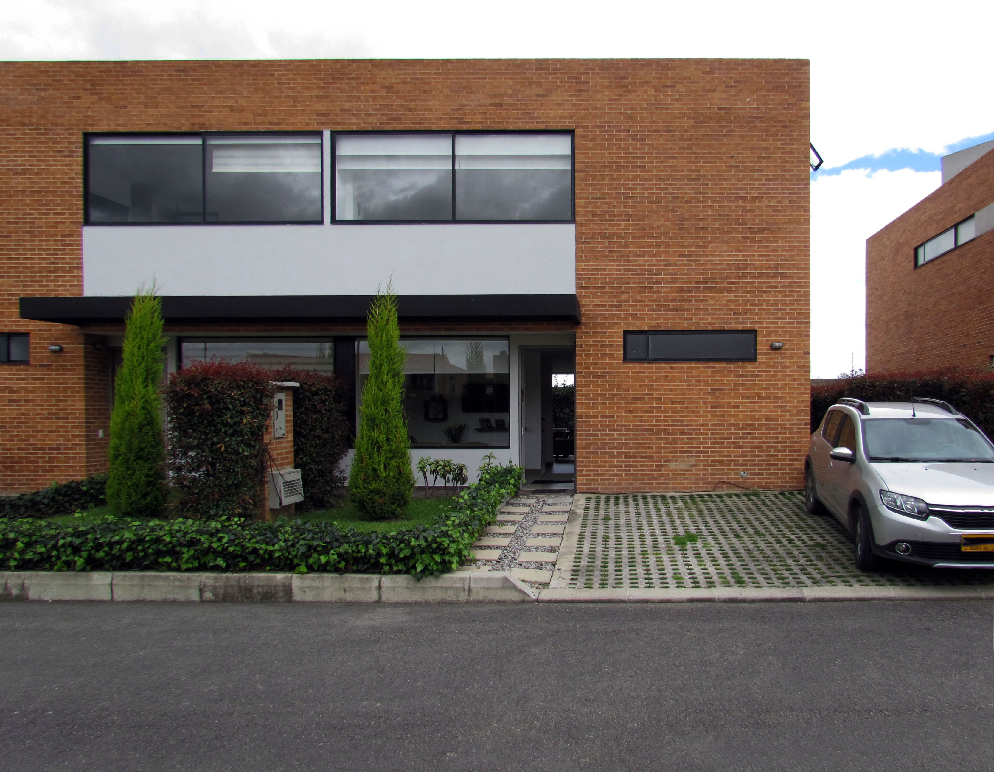 Casa en venta Cundinamarca Cajicá Vda Chuntame 157 m2 Habitaciones 3 Baños 4 Garajes 2 Precio $880000000