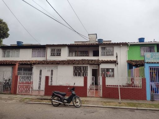 Casa en arriendo Santander Bucaramanga Provenza 250 m2 Habitaciones 5 Baños 4 Garajes 1 Precio $3300000