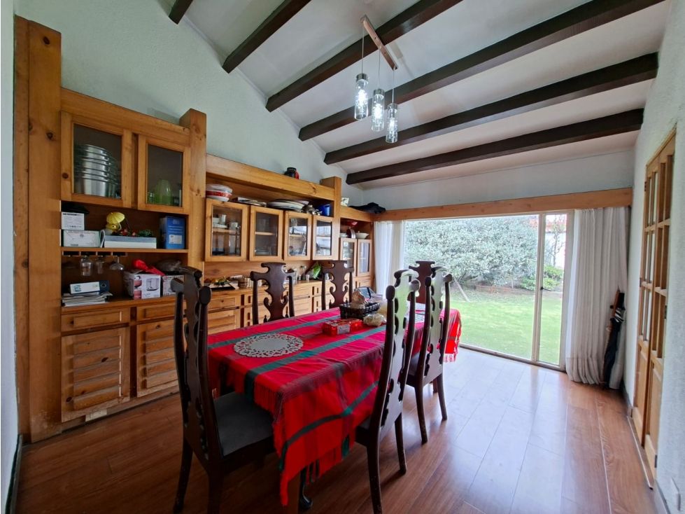 Casa en venta Cundinamarca Bogotá Bellavista 300 m2 Habitaciones 5 Baños 3 Garajes 4 Precio $1500000000