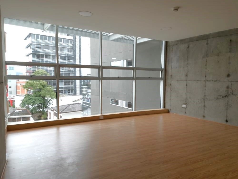 Oficina en arriendo Caldas Manizales Palo Grande 25 m2 Habitaciones 0 Baños 0 Garajes 1 Precio $2000000