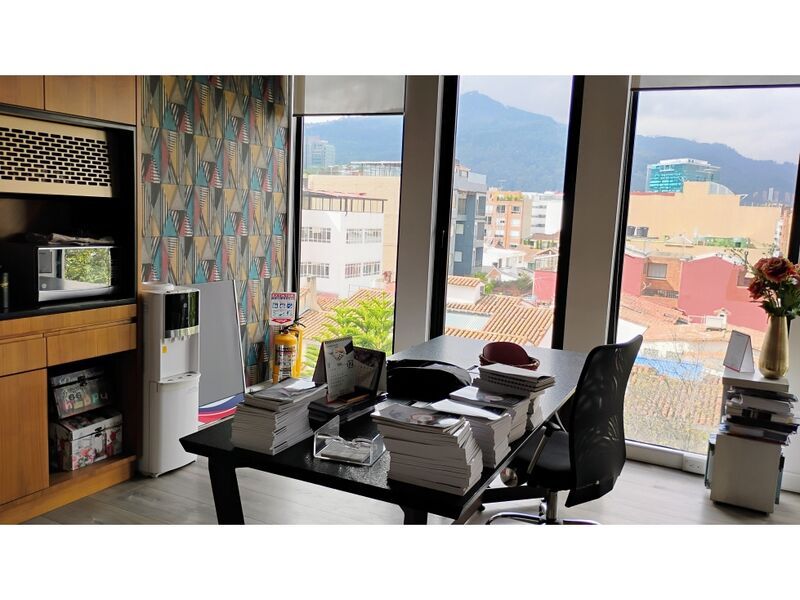 Oficina en arriendo Cundinamarca Bogotá Bella Suiza 58 m2 Habitaciones 0 Baños 1 Garajes 1 Precio $5400000