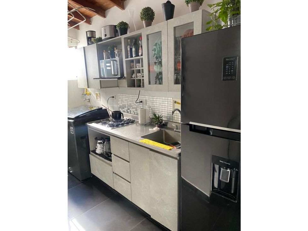 Apartamento en venta Antioquia Envigado El Esmeraldal 60 m2 Habitaciones 3 Baños 2 Garajes 1 Precio $485000000