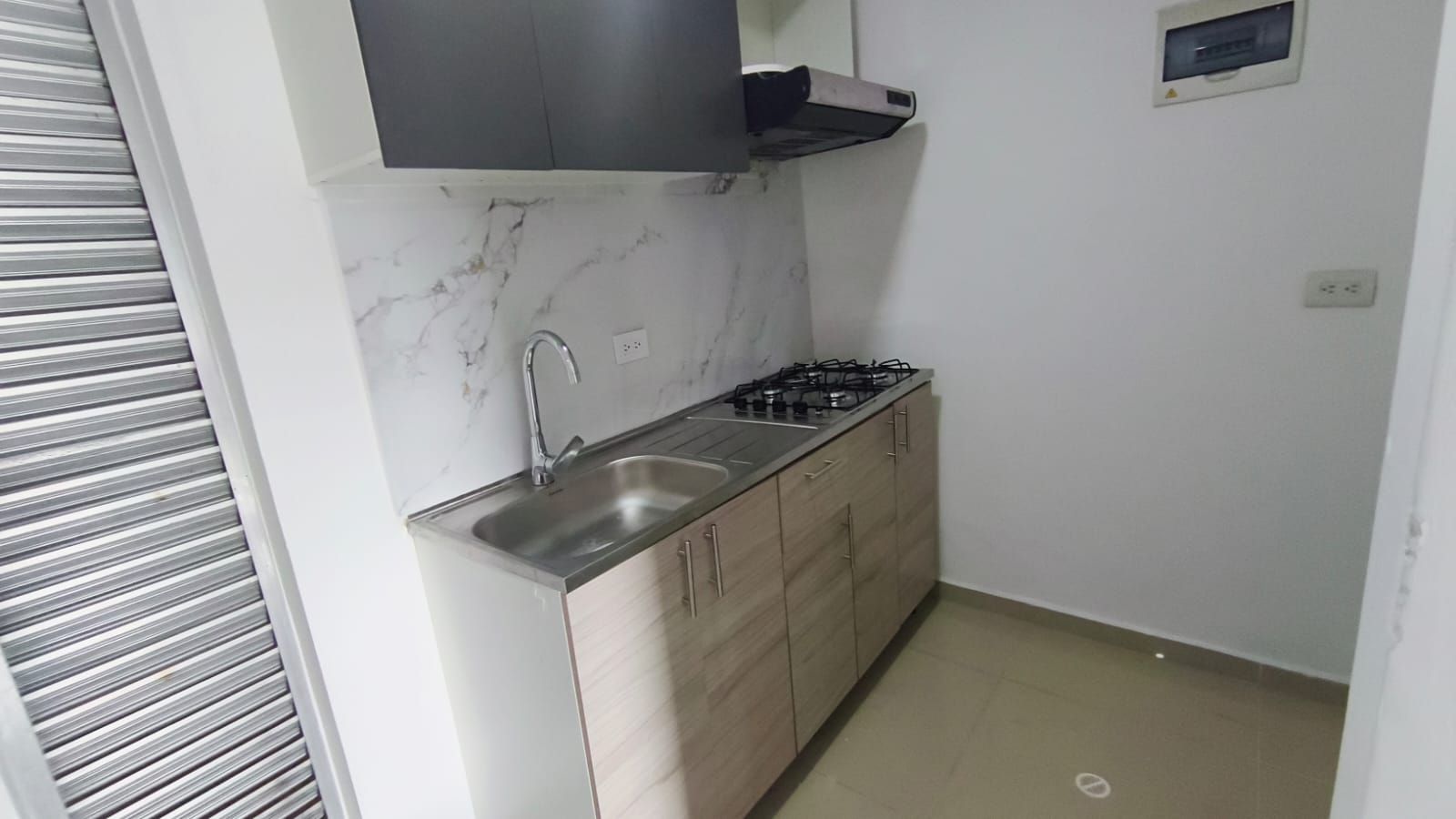 Apartaestudio en arriendo Antioquia Medellín Loma De Los Bernal 60 m2 Habitaciones 1 Baños 1 Garajes 1 Precio $2500000
