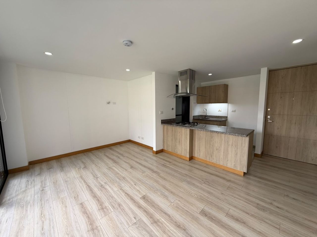 Apartaestudio en arriendo Antioquia Rionegro Pietrasanta Campestre 58 m2 Habitaciones 1 Baños 1 Garajes 1 Precio $2100000