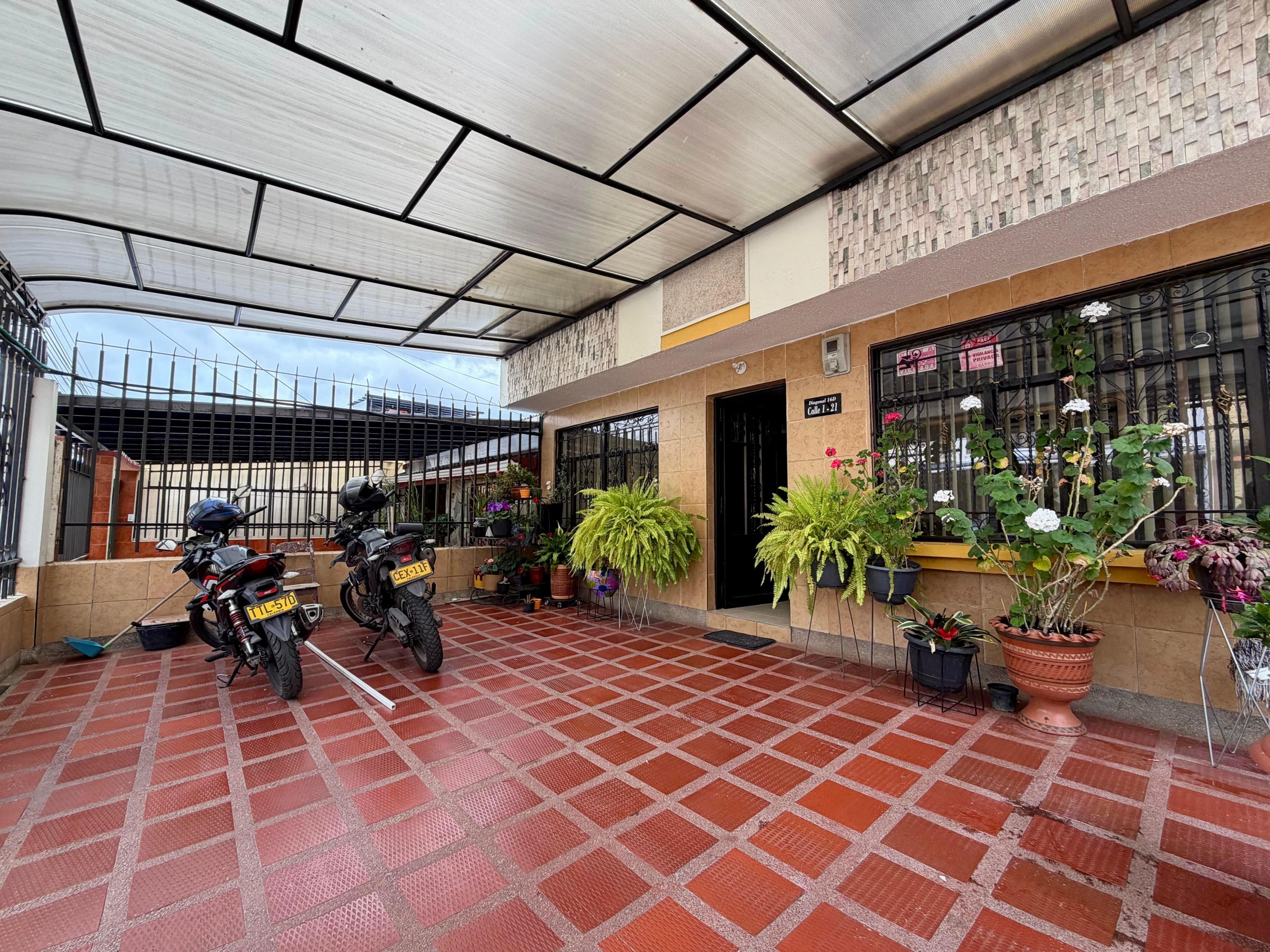 Casa en venta Nariño Pasto Miraflores 1 93 m2 Habitaciones 4 Baños 3 Garajes 2 Precio $420000000