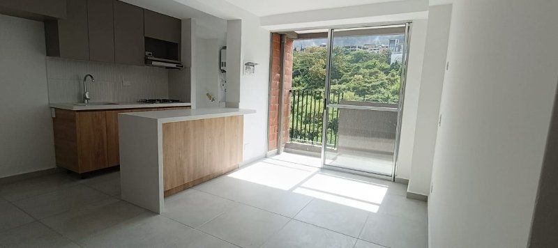Apartamento en arriendo Antioquia Itagüí Vereda El Progreso 58 m2 Habitaciones 3 Baños 2 Garajes 0 Precio $2300000