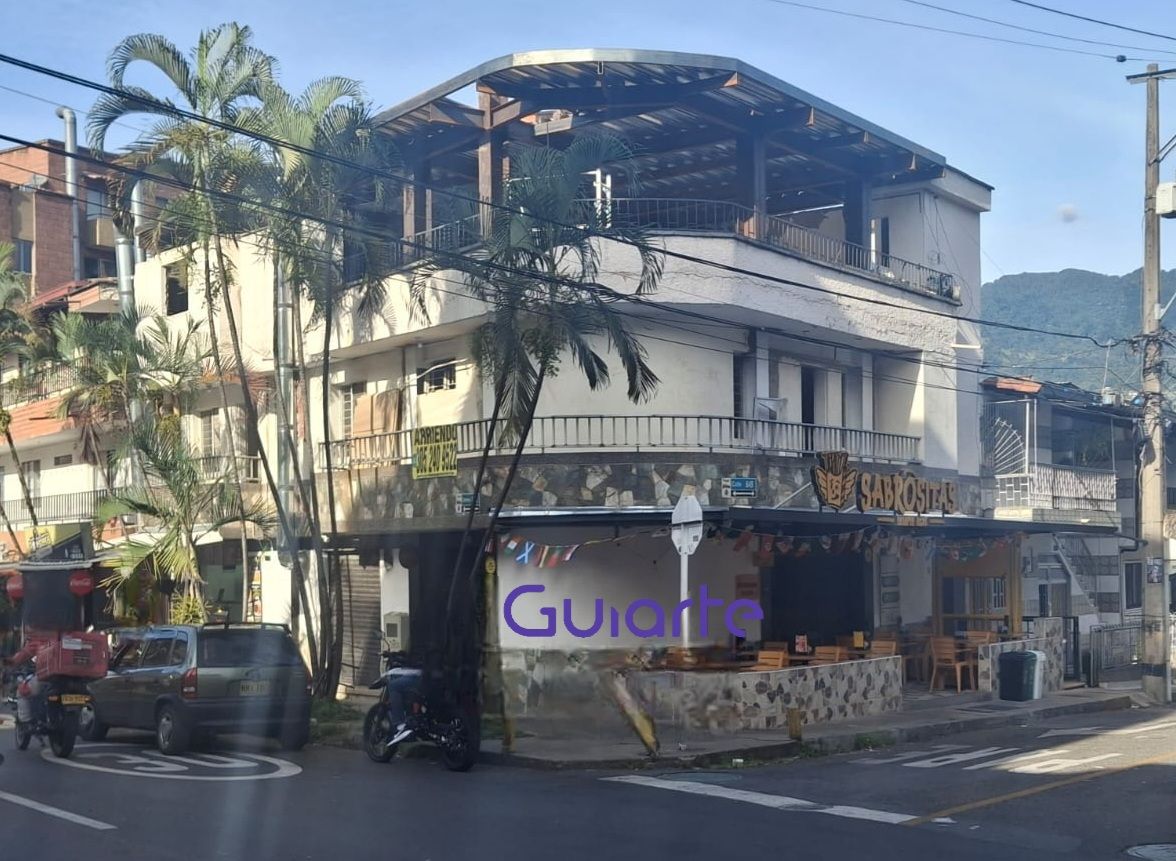 Local Comercial en arriendo Antioquia Itagüí La Esmeralda 94 m2 Habitaciones 0 Baños 1 Garajes 0 Precio $5000000