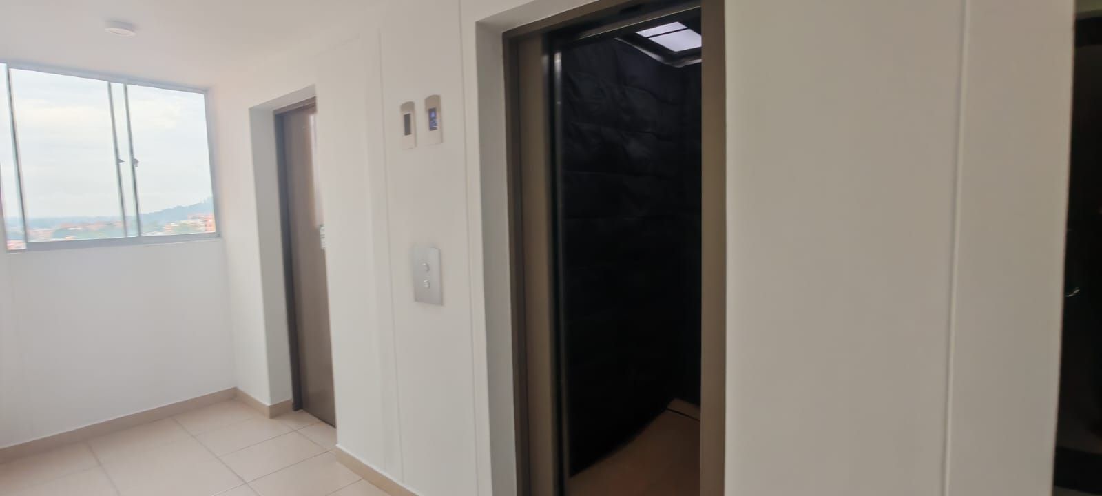 Apartamento en venta Cundinamarca Bogotá Suba Urbano 38 m2 Habitaciones 2 Baños 1 Garajes 0 Precio $255000000