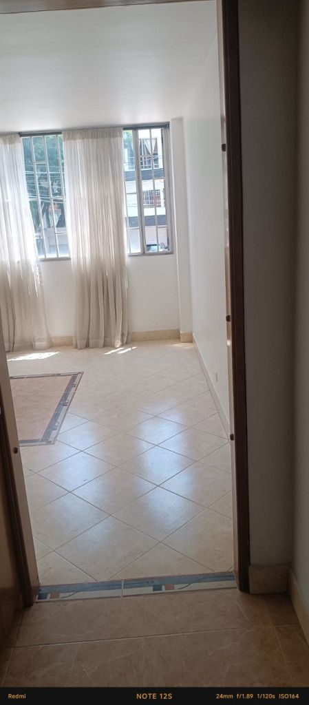 Apartamento en venta Antioquia Medellín Las Acacias 180 m2 Habitaciones 4 Baños 4 Garajes 1 Precio $870000000