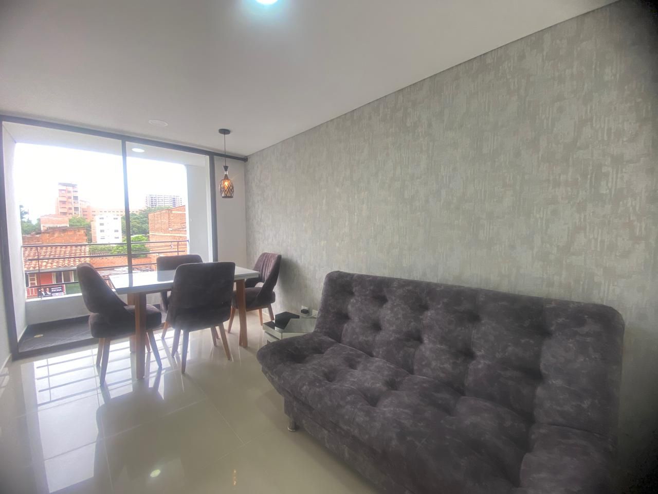 Apartamento en arriendo Antioquia Medellín La Floresta 50 m2 Habitaciones 2 Baños 1 Garajes 0 Precio $3400000