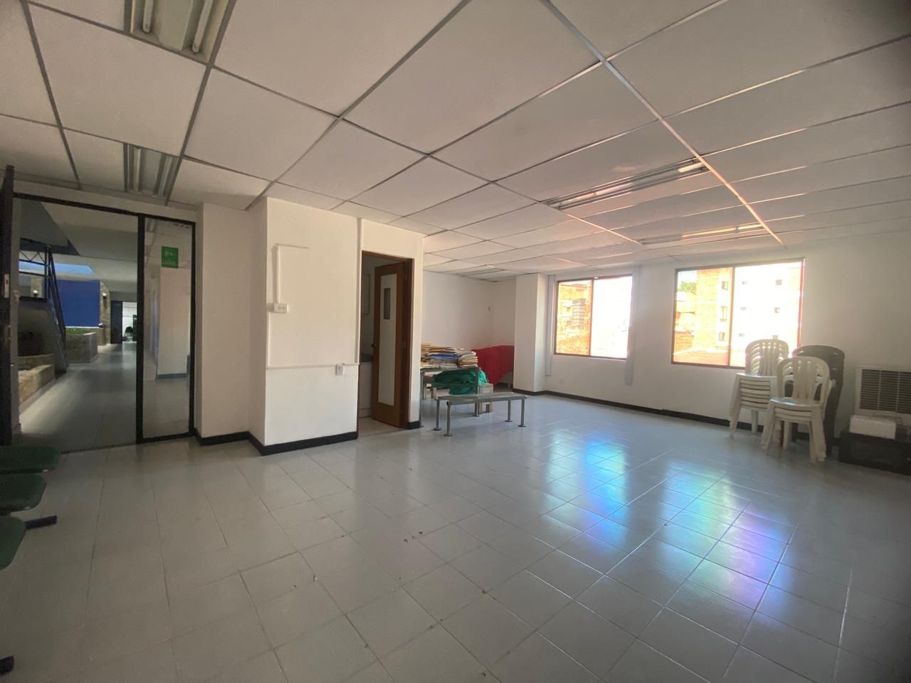 Oficina en arriendo Antioquia Medellín Lorena 60 m2 Habitaciones 0 Baños 1 Garajes 1 Precio $3600000