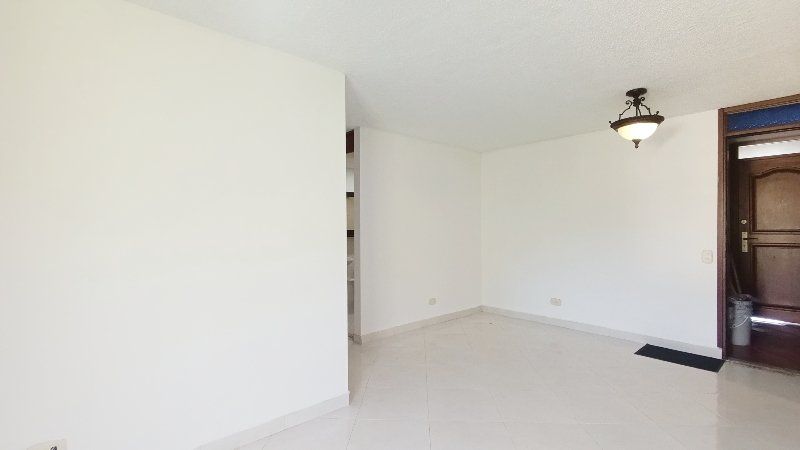Apartamento en arriendo Antioquia Medellín La Hondonada 65 m2 Habitaciones 3 Baños 2 Garajes 1 Precio $2400000
