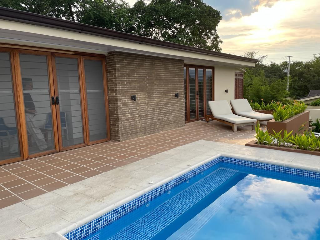 Casa en venta Cundinamarca La Mesa La Mesa 311 m2 Habitaciones 3 Baños 5 Garajes 4 Precio $950000000