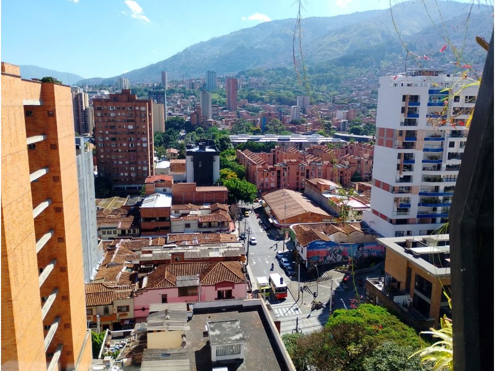 Apartaestudio en venta Antioquia Medellín Bombona No1 37 m2 Habitaciones 1 Baños 1 Garajes 0 Precio $390000000