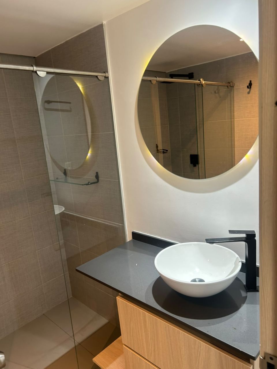 Apartamento en arriendo Antioquia Envigado Loma Del Barro 70 m2 Habitaciones 3 Baños 2 Garajes 1 Precio $3100000