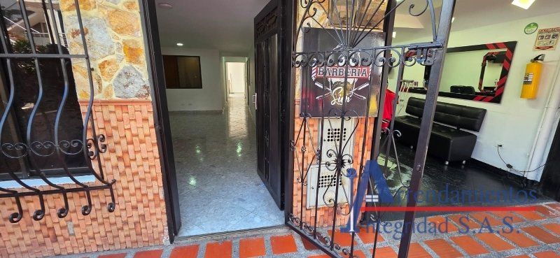 Apartamento en venta Antioquia Medellín San Bernardo 111 m2 Habitaciones 4 Baños 1 Garajes 0 Precio $600000000