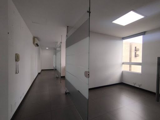 Local en arriendo Antioquia Medellín Castropol 46 m2 Habitaciones 0 Baños 1 Garajes 1 Precio $4000000