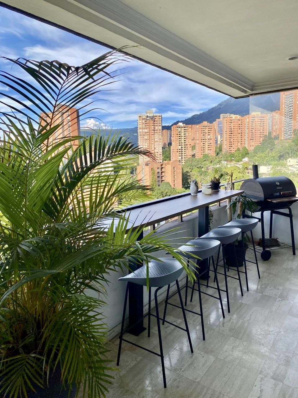 Apartamento en venta Antioquia Medellín Los Balsos No1 250 m2 Habitaciones 4 Baños 3 Garajes 3 Precio $1600000000