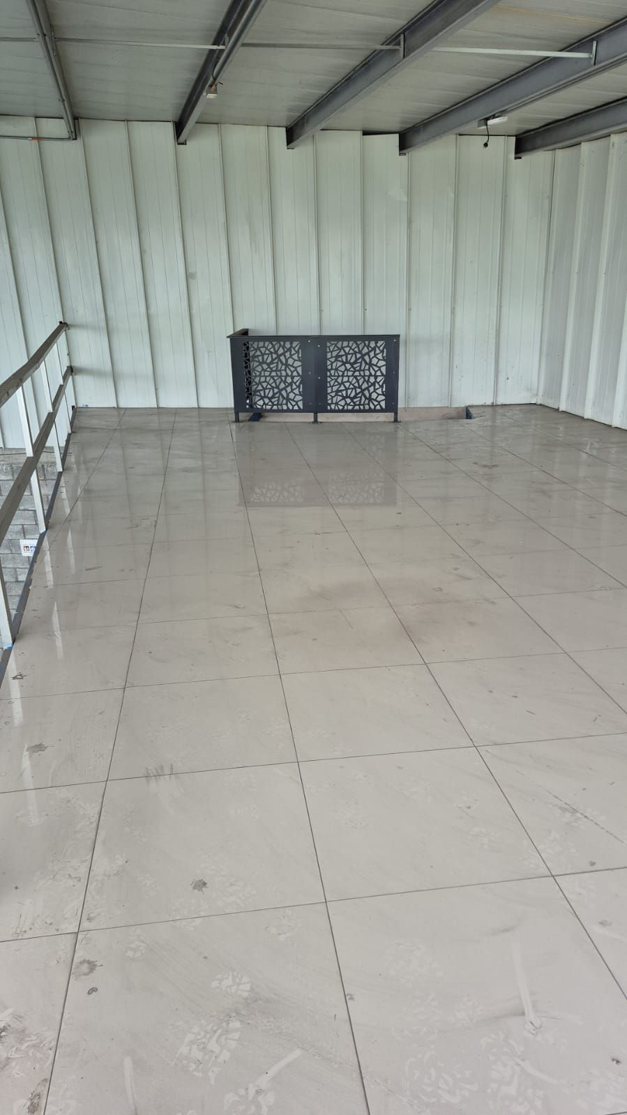 Bodega en arriendo Risaralda Dosquebradas Br Buenos Aires 250 m2 Habitaciones 0 Baños 2 Garajes 2 Precio $6500000