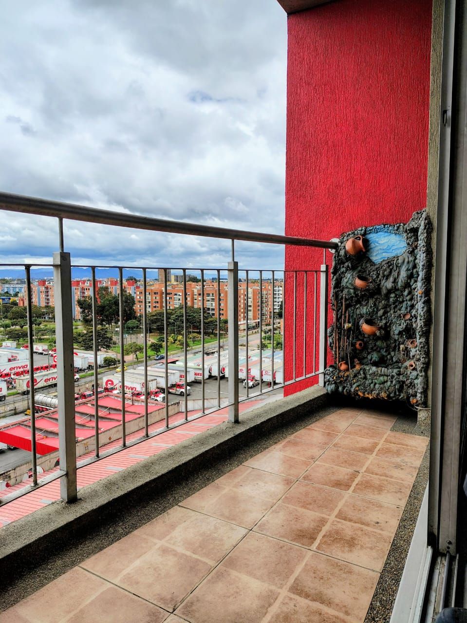 Apartamento en venta Cundinamarca Bogotá El Tintal 77 m2 Habitaciones 3 Baños 2 Garajes 2 Precio $540000000