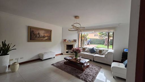 Casa en arriendo Cundinamarca Chía Vereda La Balsa 126 m2 Habitaciones 4 Baños 4 Garajes 2 Precio $5500000