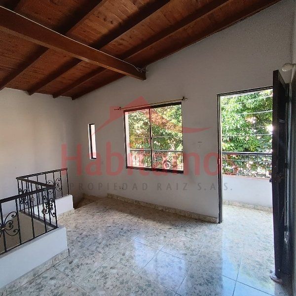 Apartamento en arriendo Antioquia Envigado La Mesa 100 m2 Habitaciones 4 Baños 2 Garajes 0 Precio $2600000
