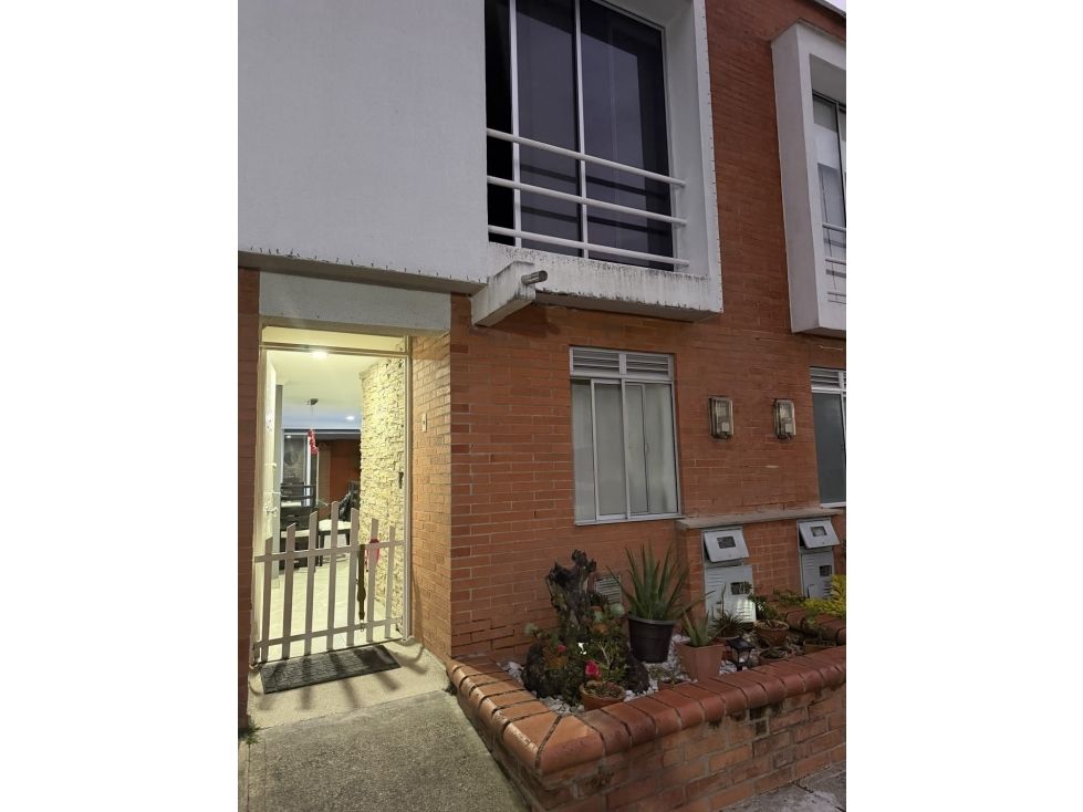 Casa en venta Risaralda Pereira Jardines De Tanambi 113 m2 Habitaciones 3 Baños 2 Garajes 1 Precio $520000000