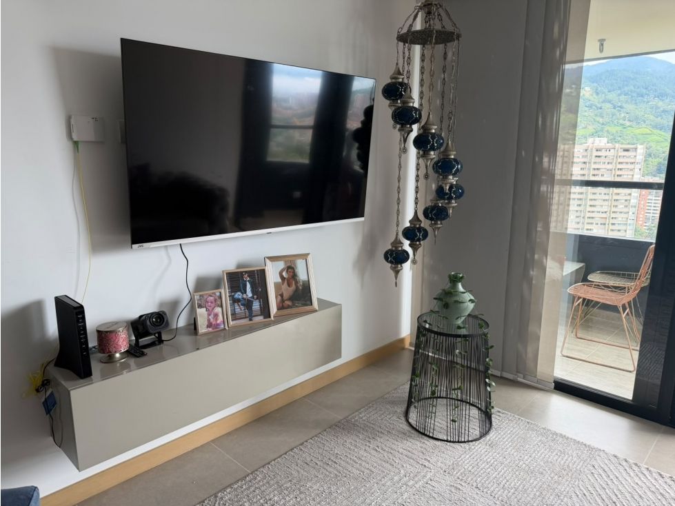 Apartamento en venta Antioquia Envigado El Chinguí 101 m2 Habitaciones 3 Baños 2 Garajes 2 Precio $920000000