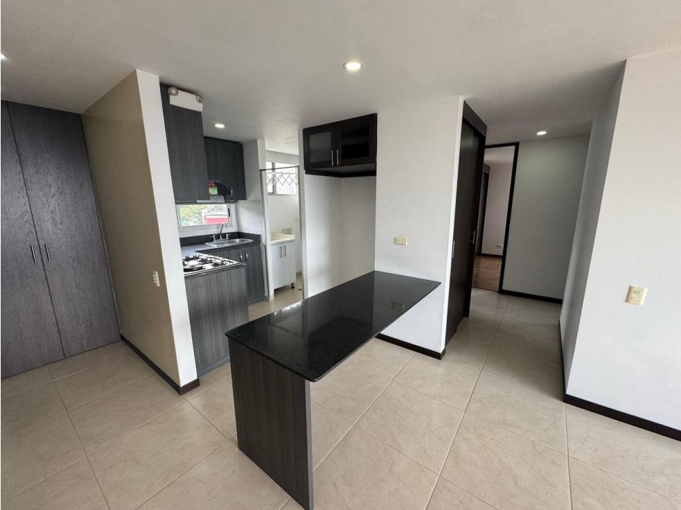 Apartamento en arriendo Antioquia Sabaneta Ancon Sur 71 m2 Habitaciones 3 Baños 2 Garajes 1 Precio $2800000