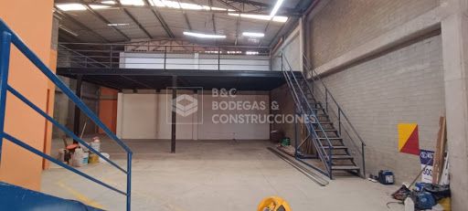 Bodega en arriendo Antioquia Itagüí Santa Maria Et I 375 m2 Habitaciones 0 Baños 2 Garajes 0 Precio $21800000