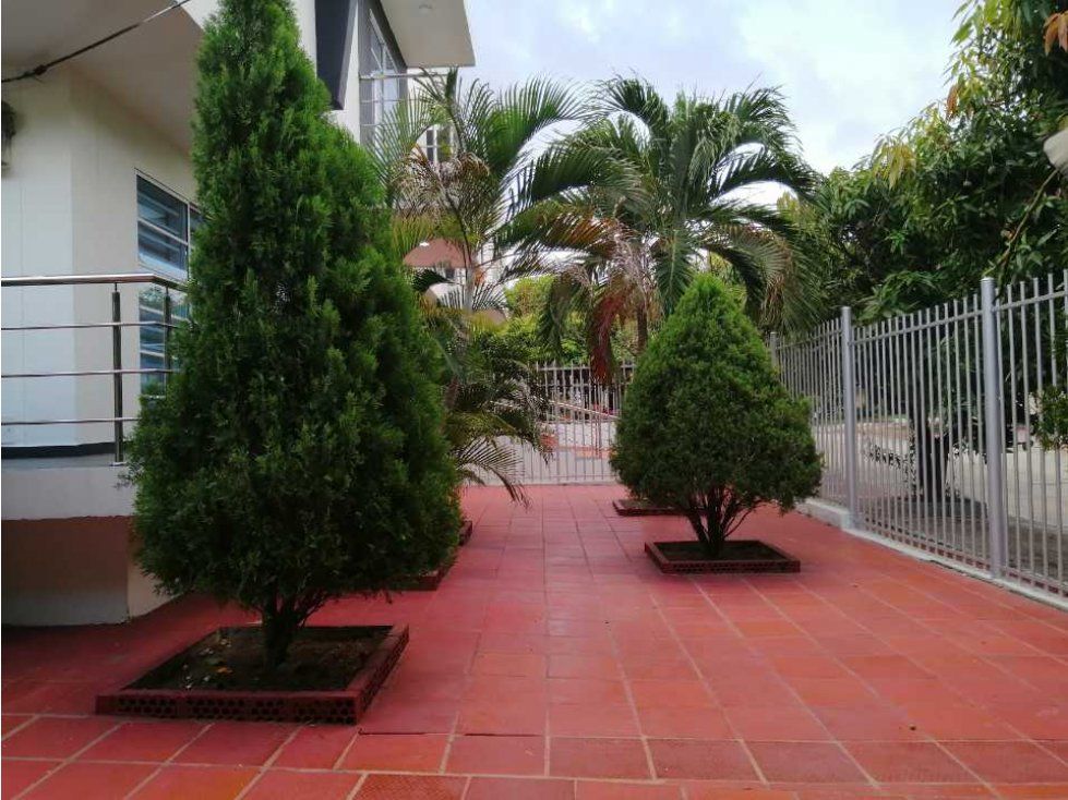 Casa en venta Atlántico Barranquilla Ciudad Jardin 150 m2 Habitaciones 3 Baños 3 Garajes 2 Precio $700000000
