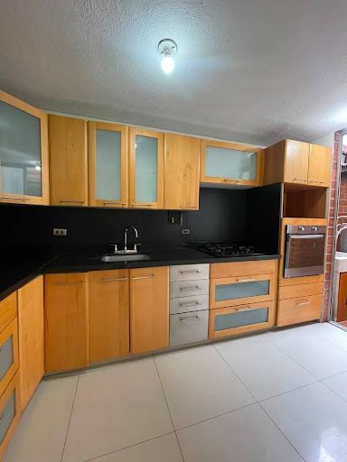 Casa en arriendo Antioquia Itagüí Comuna 2 100 m2 Habitaciones 4 Baños 3 Garajes 1 Precio $4500000
