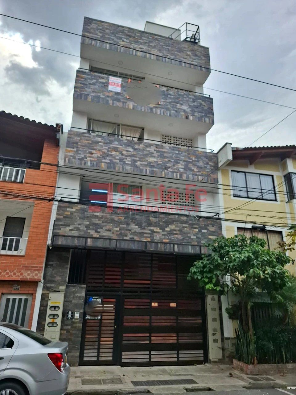 Apartamento en arriendo Antioquia Envigado Alcalá 104 m2 Habitaciones 3 Baños 2 Garajes 1 Precio $3300000