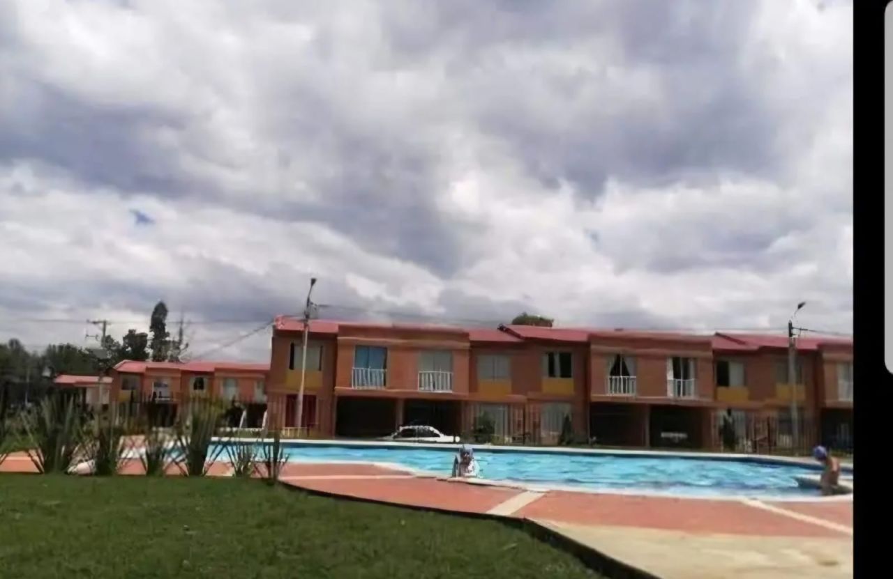 Casa en venta Cauca Popayán Cr Entre Pinos 131 m2 Habitaciones 4 Baños 4 Garajes 1 Precio $360000000