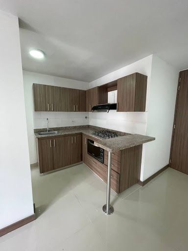 Apartamento en arriendo Antioquia Itagüí Ditaires 70 m2 Habitaciones 3 Baños 2 Garajes 1 Precio $2600000