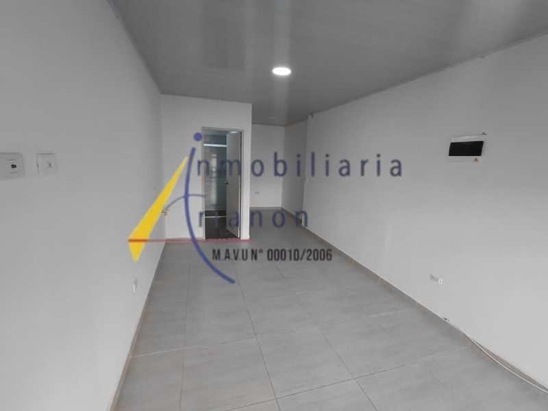 Local en arriendo Antioquia Medellín Las Acacias 23 m2 Habitaciones 0 Baños 1 Garajes 0 Precio $1400000