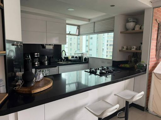 Apartamento en arriendo Antioquia Medellín La Candelaria 120 m2 Habitaciones 2 Baños 2 Garajes 2 Precio $7000000