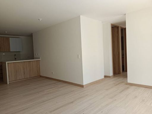Apartamento en arriendo Antioquia Envigado El Chinguí 75 m2 Habitaciones 3 Baños 2 Garajes 1 Precio $3800000